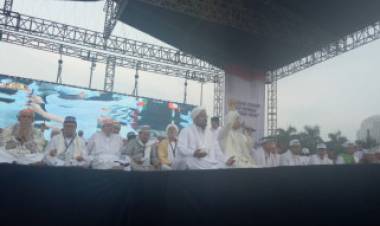 Petinggi Parpol Hingga Buni Yani Terlihat di Reuni 212 