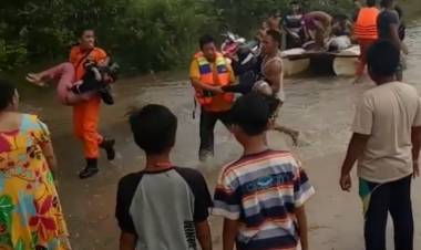 Mobil Triton Hanyut, Camat Jangkat Timur Kritis & Tiga Penumpang Tewas