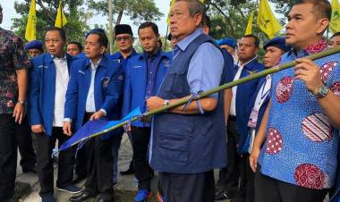 Kapolda Riau Tetapkan Tersangka Perusak Atribut Demokrat