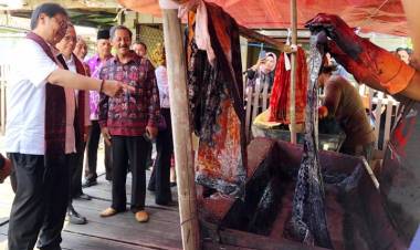 Menperin: IKM Batik Jambi Berdaya Saing Global