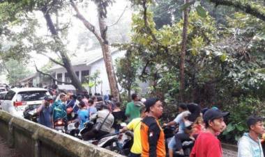 Warga Kembali Panik, Sirine Peringatan Tsunami Berbunyi