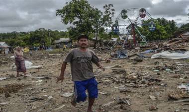 Dengar Air Laut Naik Warga Sumur Pandeglang Panik Berhamburan