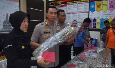 Misteri Perusakan Makam di Magelang, Inikah Motifnya…