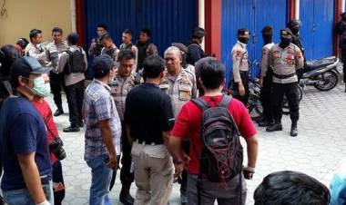 Polisi Gelar Olah TKP Bentrokan Pelaku Sweeping di Solo