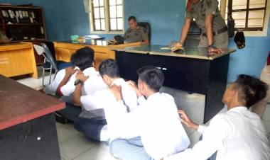 Lagi Ngopi di Hutan Lindung Pelajar Batanghari Digerebek Satpol PP