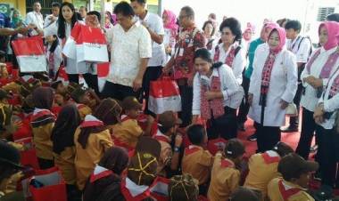 Siswa Paud Gembira Ibu Negara Ajarkan Gerakan Cuci Tangan