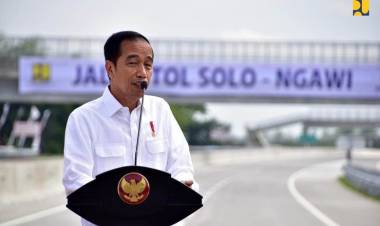 Jokowi: Pak Kita Nggak Mau Makan Jalan Tol, Ya Kalau Nggak Ngerti Ekonomi Makro