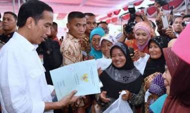 Pak Jokowi Katanya Sertifikat Tanah Gratis, Kenapa Ada Warga Bayar Rp 2,5 Juta?