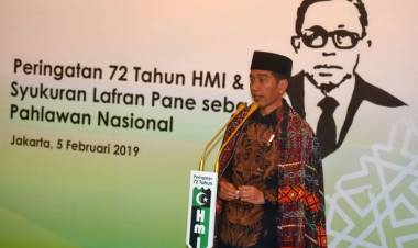 Disemprit Rusia, Jokowi Jelaskan Soal "Propaganda Rusia"