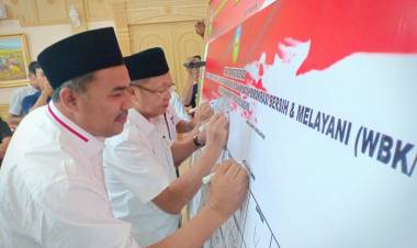 Tandatangani ZI, Bupati Yakin Sarolangun Bebas Korupsi