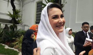 Bangga Jadi Ibu Wagub, Arumi Bachsin "Berdebar " Jadi Ketua Dekranasda Jatim