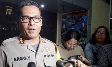 Sekda Papua Jadi Tersangka Penganiayaan Petugas KPK