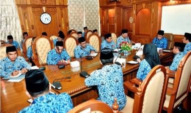 Pimpin Rapat, Fachrori Minta OPD Samakan Persepsi Wujudkan Jambi Tuntas 2021