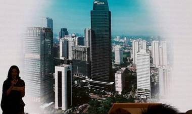 Astra Bangga Miliki Menara Setinggi 261 Meter