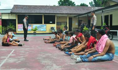 Dua Kelompok Pemuda Palangka Raya Terlibat Tawuran Saat CFD