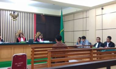 Saksi Sebut Terdakwa Cairkan Uang 15 Debitur Fiktif Rugikan Negara Rp2,4 Miliar