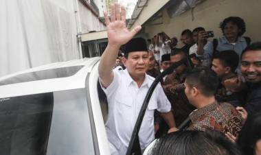 Gunakan Jet Pribadi, Ini Agenda Lengkap Prabowo di Jambi