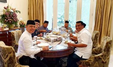 Ma'ruf Amin Ngobrol Santai Jelang Debat Capres Ketiga