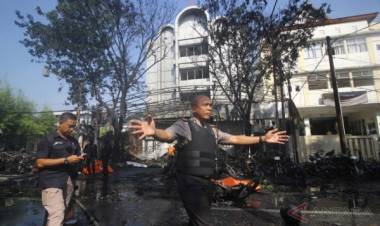 Guru Pengebom Gereja di Surabaya Dihukum 10 Tahun Penjara
