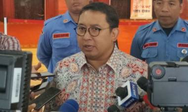 Fadli Zon Sebut Tidak Ada Kampanye di Munajat 212