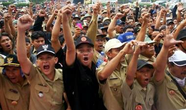 Wow! Kades Se-Indonesia Diminta Rp3 Juta untuk Hadiri Silahturahmi Nasional dengan Presiden