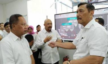 Luhut: Sampah Ini Masalah yang Harus Diselesaikan