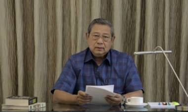 Tak Ada Masalah, Hinca: Pesan SBY Diterima Baik Prabowo-Sandi