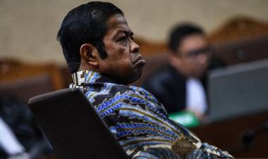 Hakim: Idrus Marham Lakukan Kesepakatan Tidak Jujur Dengan Eni