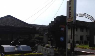 Densus 88 Tangkap Terduga Teroris di Caruban Madiun