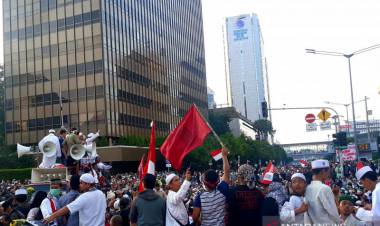 Amien Rais Minta Massa Tidak Lakukan Kekerasan