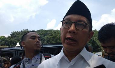 HEBAT! Rommy Atur Menteri Agama Lukman Angkat Haris dengan Segala Risiko
