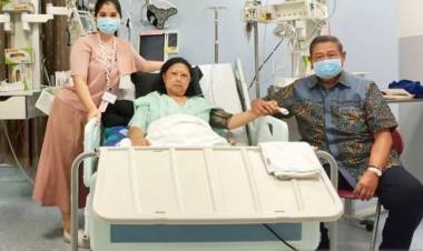 Ani Yudhoyono Meninggal Dunia