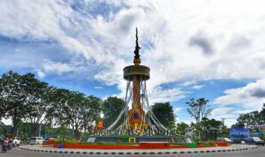 Duh! Fasilitas Tugu Keris SIginjai Banyak Rusak