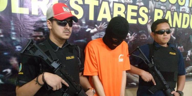 Mau Jadi Apa Penerus Bangsa Ini, Seorang Mahasiswa di Bandung tanam ganja dalam indekos