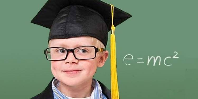 Inilah 4 Tips Bunda Mebuat Anak Menjadi Cerdas