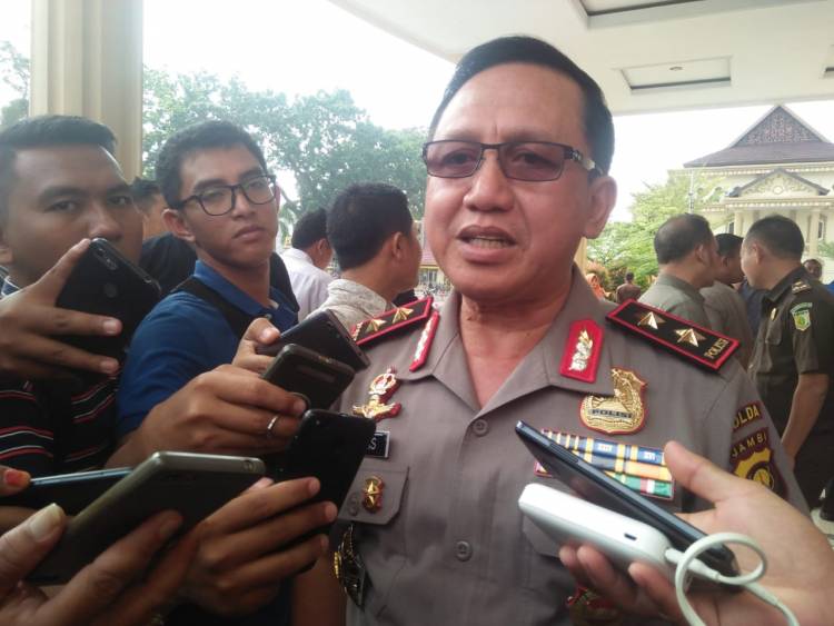 Ajak Mahasiswa Perangi Hoaks, Kapolda Muchlis: Tim Cyber Crime Polda Jambi Berpatroli di Dunia Maya