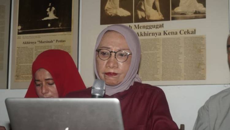 Ternyata Ratna Sarumpaet Sudah Sering ke RS Bedah Bina Estetika