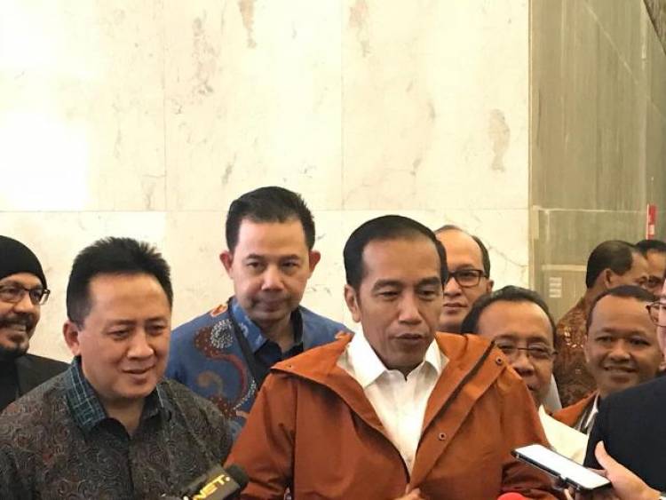 Dalam Sehari Jokowi Bisa Ganti Baju 4-6 Kali