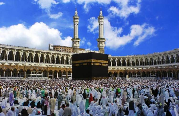 1,1 Juta WNI Tunaikan Umroh, Ini Prediksi Kemenag Pada 2019