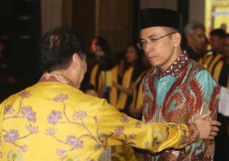 TGB Jadi Rebutan, Sempat Diklaim Nasdem Eh! Gabung ke Golkar