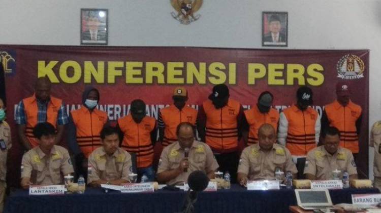 Delapan WNA Asal Nigeria Ditahan Imigrasi Bandung