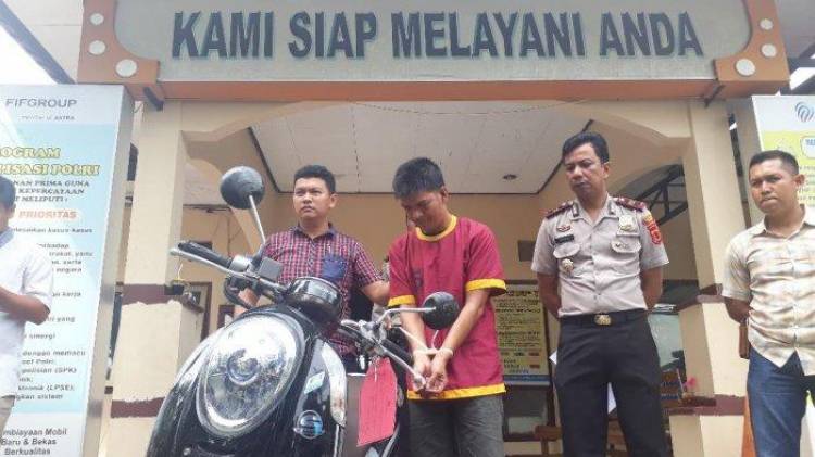 Pelaku Penggelapan Sepeda Motor Warga Jambi Diringkus