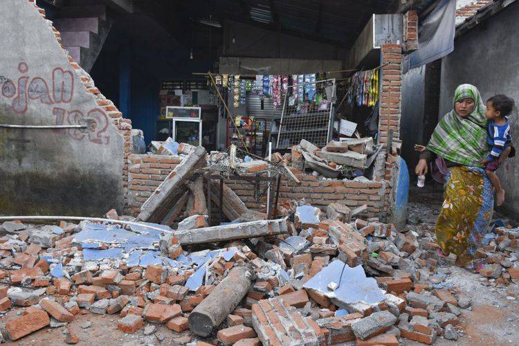 Korban Gempa Lombok Tunggu Kepastian Janji Dana Bantuan