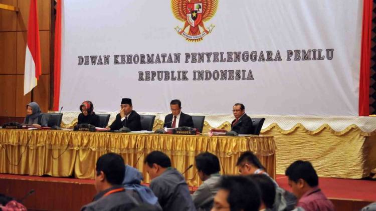 Anggota KPU Tangsel Disanksi Berat, Ini Penyebabnya…