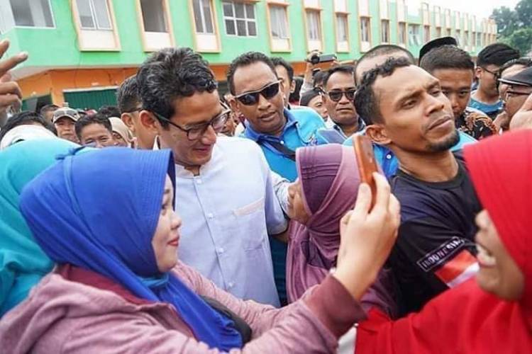 Petani Jambi Langsung Sodorkan Kontrak Politik ke Sandi