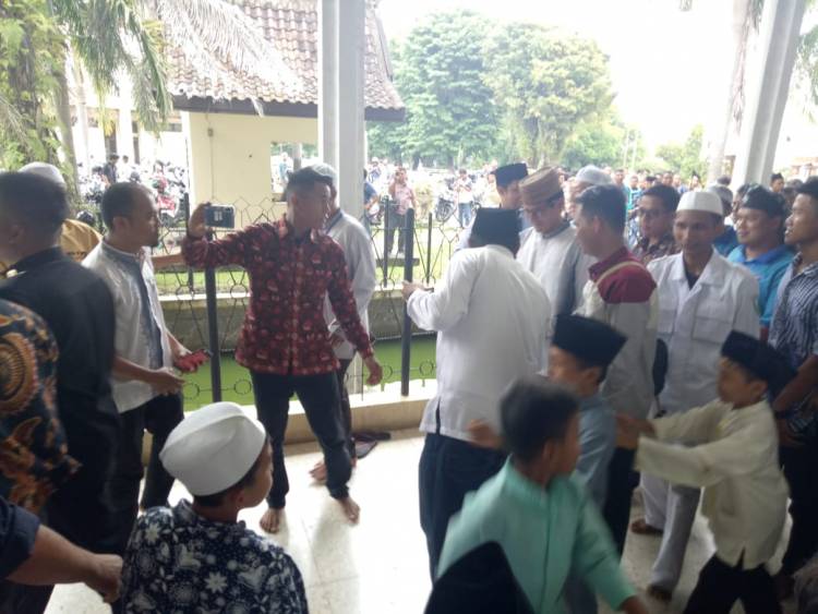 Merinding!! Sandi: Takbirrr, Dijawab Jamaah Masjid Al Falah Jambi, Allahu Akbar
