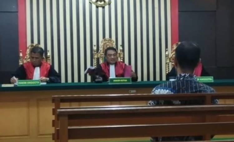 Kasus Pengadaan Mobil, Isnedi Bekas Wakil Ketua DPRD Merangin Divonis 1,2 Tahun Penjara