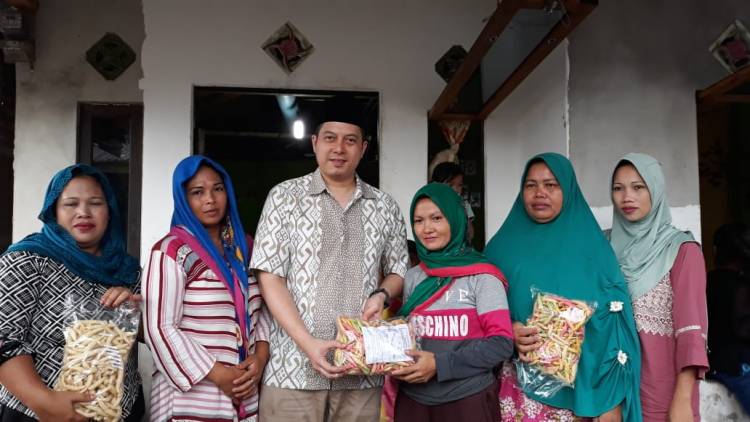 Hadir Penyerahan Bantuan IKM, Ihsan: IKM Siap Jadi Tulang Punggung Ekonomi Jambi
