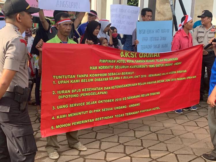 Didemo Lagi, Pemilik Hotel Royal Garden Akhirnya Cicilkan Upah Karyawan Rp80 Juta