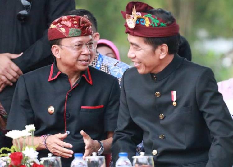 Menang Telak di Bali, Jokowi Telepon Koster